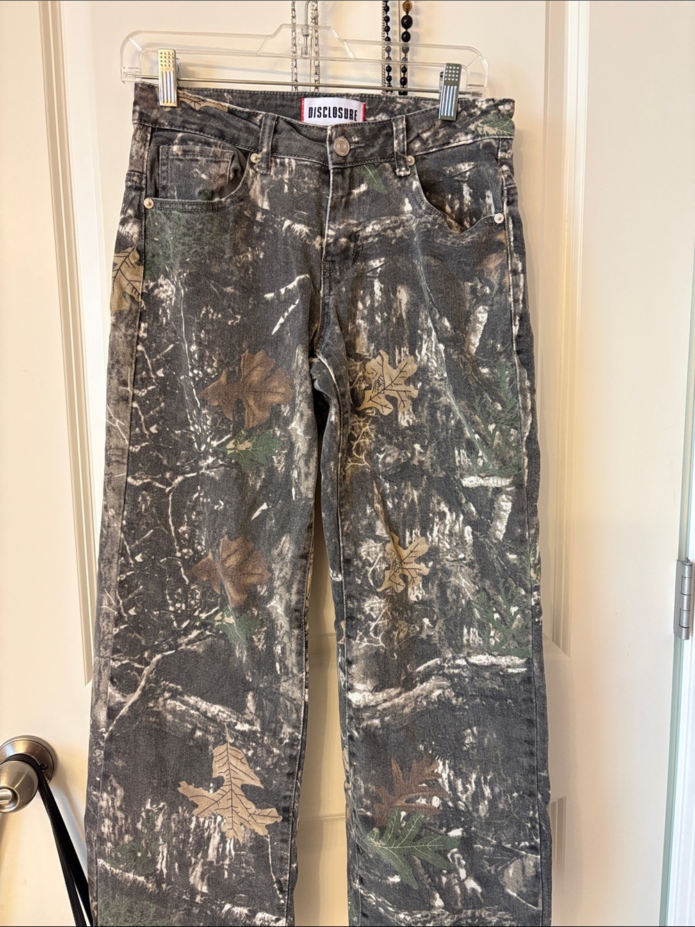 Disclosure Women’s Straight Leg Camouflage Jeans - Gray